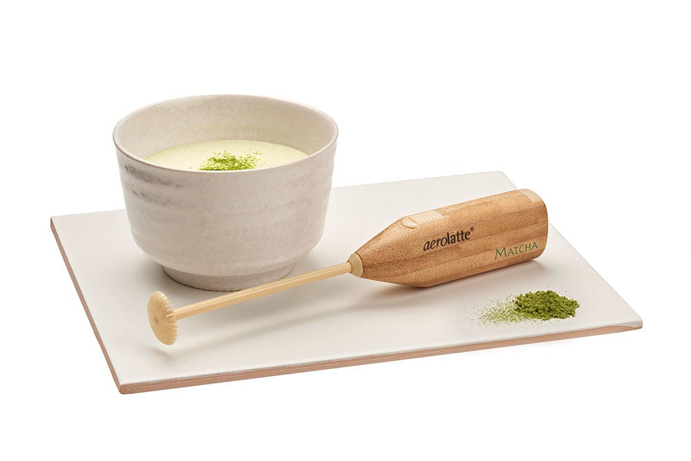 Fouet électrique pour matcha